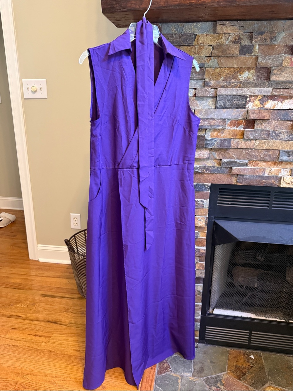 Elegant Purple Sleeveless Wrap-Front Dress with belt - Size Large